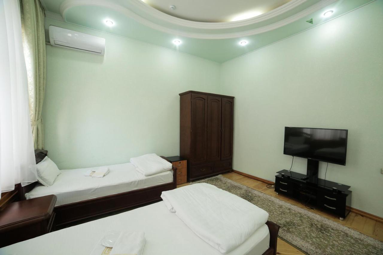 Rakat Hostel Tashkent Ngoại thất bức ảnh