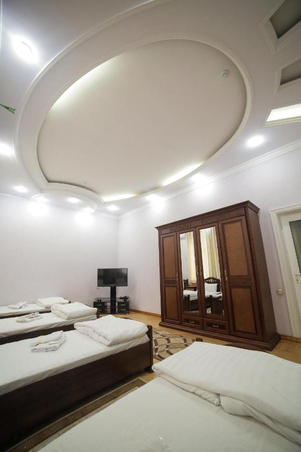 Rakat Hostel Tashkent Ngoại thất bức ảnh